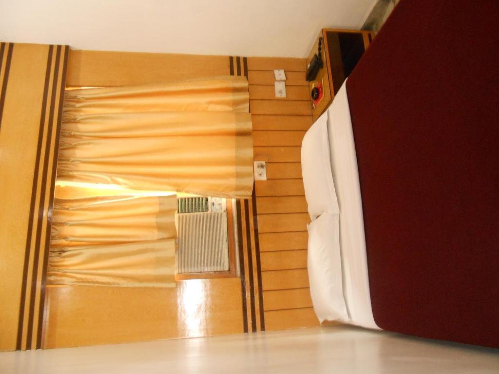 Hotel Victerrace Kolkata Bagian luar foto